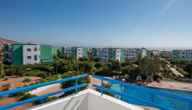 Lunja Village