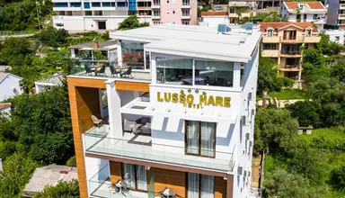 Lusso Mare by Aycon