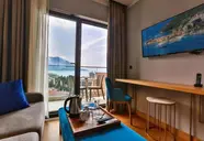 Lusso Mare by Aycon