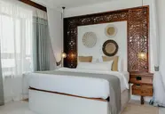 LUX Marijani