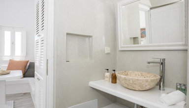 Luxury Aqua Suites Santorini