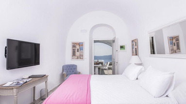 Luxury Aqua Suites Santorini