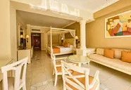 Luxury Bahia Principe Runaway