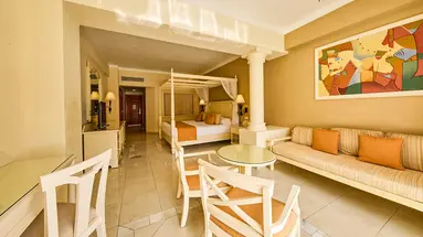 Luxury Bahia Principe Runaway