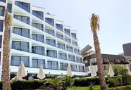 Luxury Premium Finese