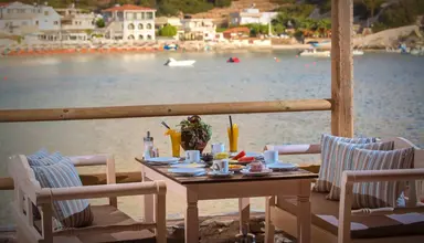 Lygaria Beach