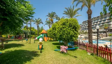 M. C. Arancia Resort