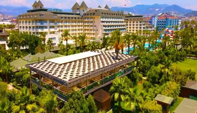 M. C. Arancia Resort