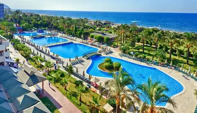 M. C. Arancia Resort