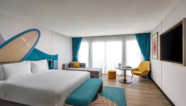 M Social Phuket