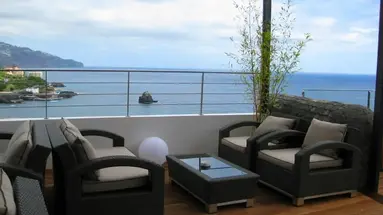 Madeira Regency Cliff
