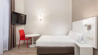 Madrid Gran Via 25 by Melia