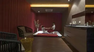 Maestral Resort & Casino