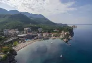 Maestral Resort & Casino