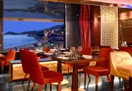 Maestral Resort & Casino