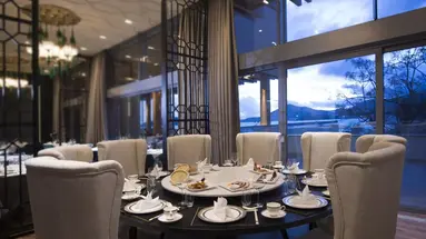 Maestral Resort & Casino
