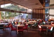 Maestral Resort & Casino