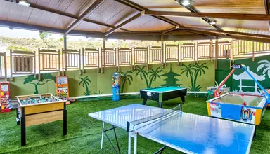 Magic Natura Animal, Water Park & Polynesian Lodge Resort
