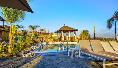 Magic Natura Animal, Water Park & Polynesian Lodge Resort