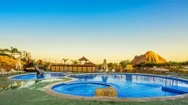 Magic Natura Animal, Water Park & Polynesian Lodge Resort