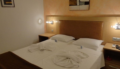 Maik Apartments