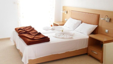 Maik Apartments
