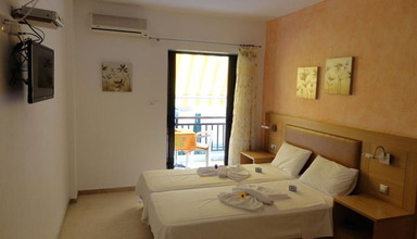 Maik Apartments