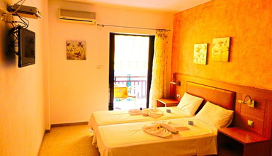 Maik Apartments