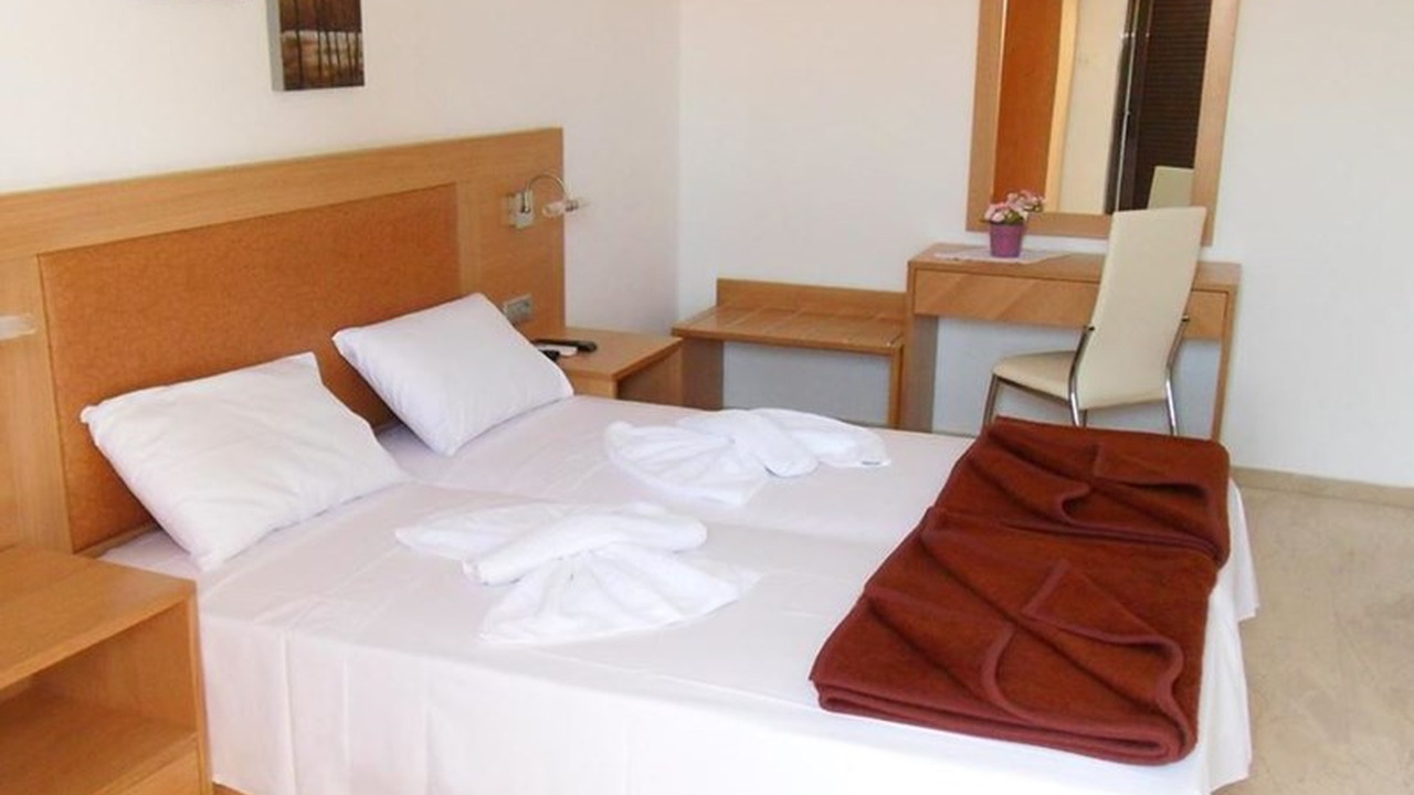 Maik Apartments