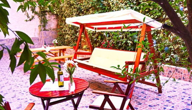 Maik Apartments