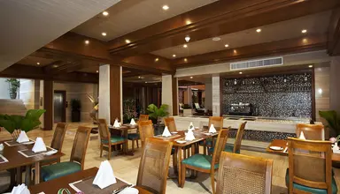Maikhao Dream Villa Resort & Spa