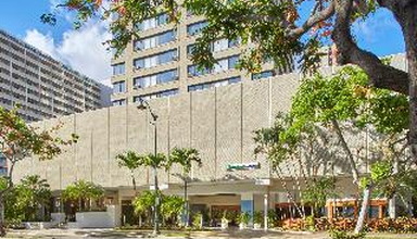 Maile Sky Court