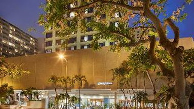 Maile Sky Court