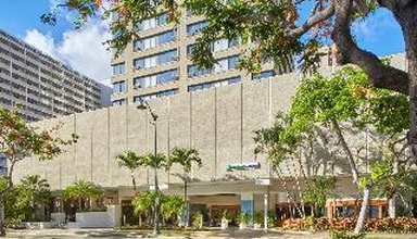 Maile Sky Court