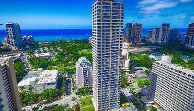 Maile Sky Court