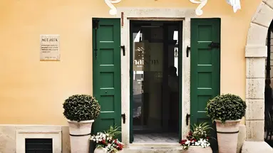 Maison Bistro & Hotel