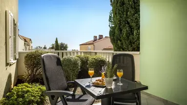 Maistra Select Amarin Resort