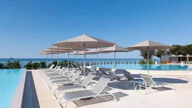 Maistra Select Amarin Resort
