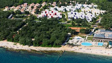 Maistra Select Amarin Resort