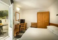 Maistra Select Amarin Resort