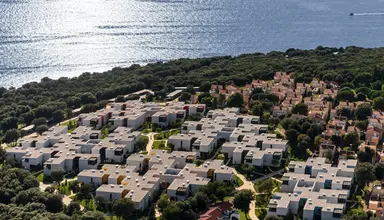 Maistra Select Amarin Resort