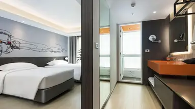 Maitria Sukhumvit 18