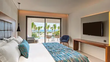 Majestic Elegance Costa Mujeres