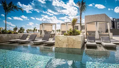 Majestic Elegance Costa Mujeres