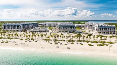 Majestic Elegance Costa Mujeres