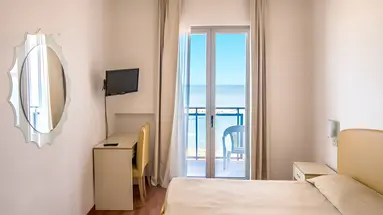 Majestic (Pesaro)