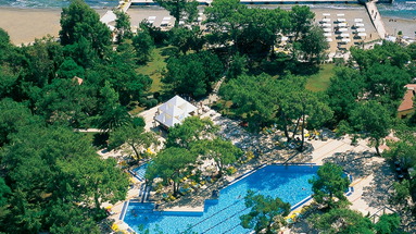 Majesty Club La Mer Art