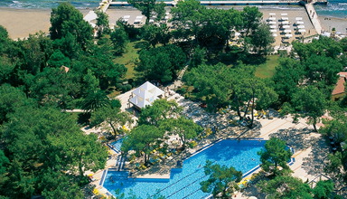 Majesty Club La Mer Art