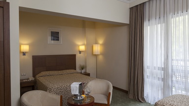 Majesty Club La Mer Art