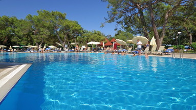 Majesty Club La Mer Art